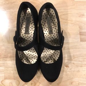 Black American Eagle Heels